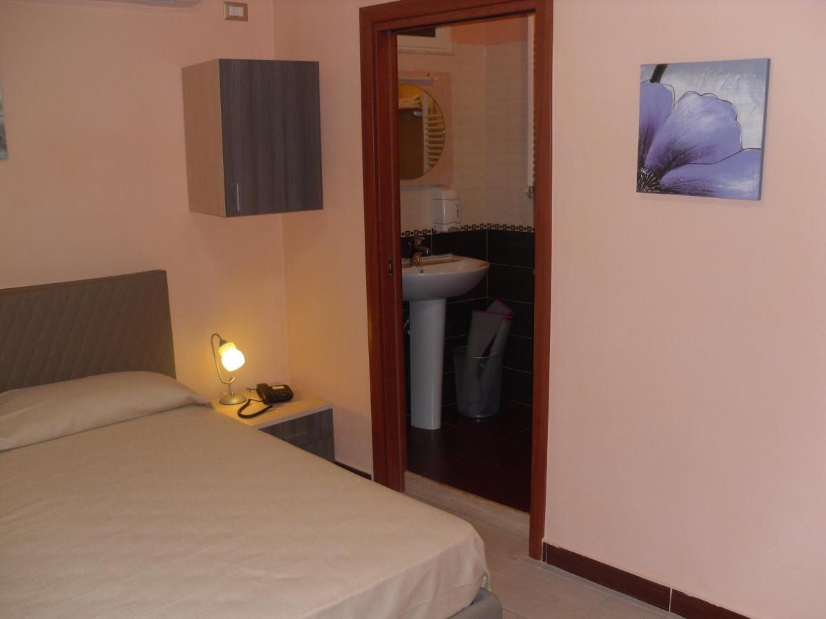 Golden Dreams B&B Реджо-ди-Калабрия Экстерьер фото